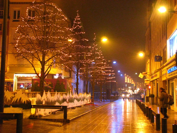 2007-12-24 18-10-16.JPG - Weihnachten in Thionville